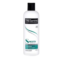 TRESEMME 500ML SMOOTH AND SILKY CONDITIONER