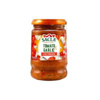 Sacla Stir Through Sun Dried & Garlic Sauce 190g