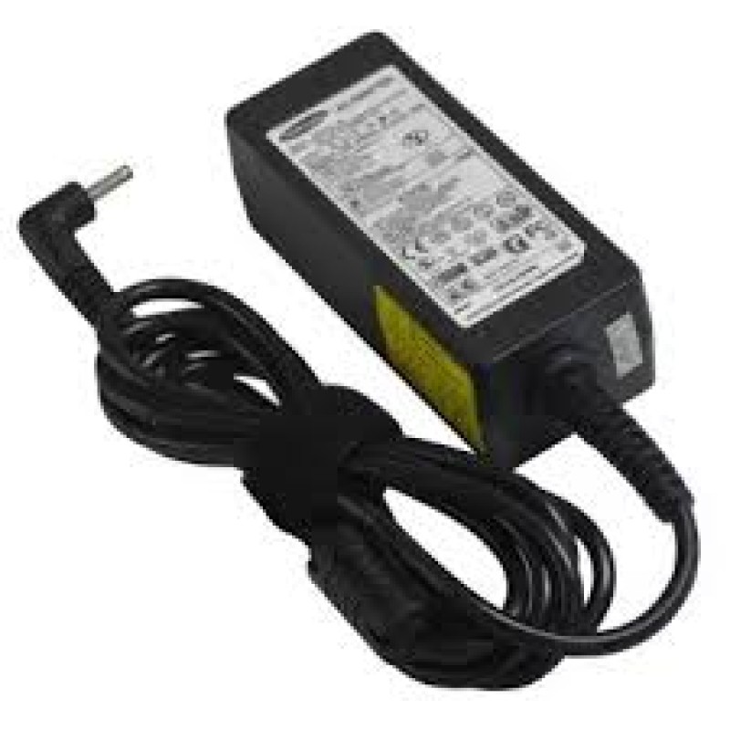 SAMSUNG 19v 2.1A ADAPTER