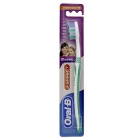 ORAL B 3 EFFECT CLASSIC MEDIUM TOOTH BRUSH